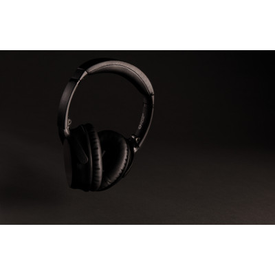 Swiss Peak ANC headphone