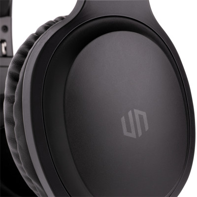 Urban Vitamin Belmont wireless headphone