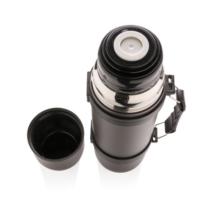 Vacuum flask with 2 cups