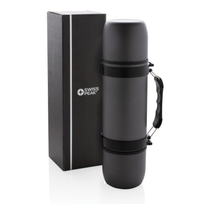 Vacuum flask with 2 cups