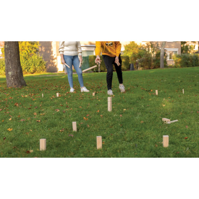 Wooden kubb set