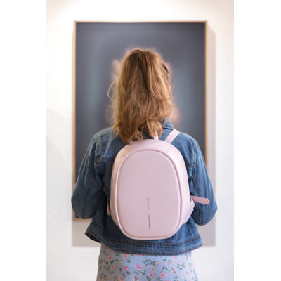 Elle Fashion, Anti-theft backpack