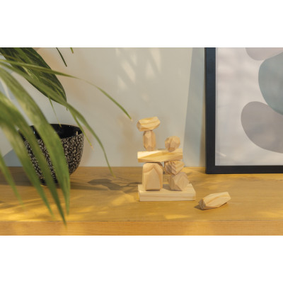 Ukiyo Crios wooden balancing rocks in pouch