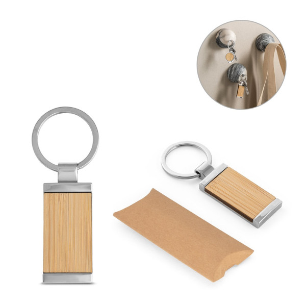 HOMER SQUARE. Rectangular bamboo keyring