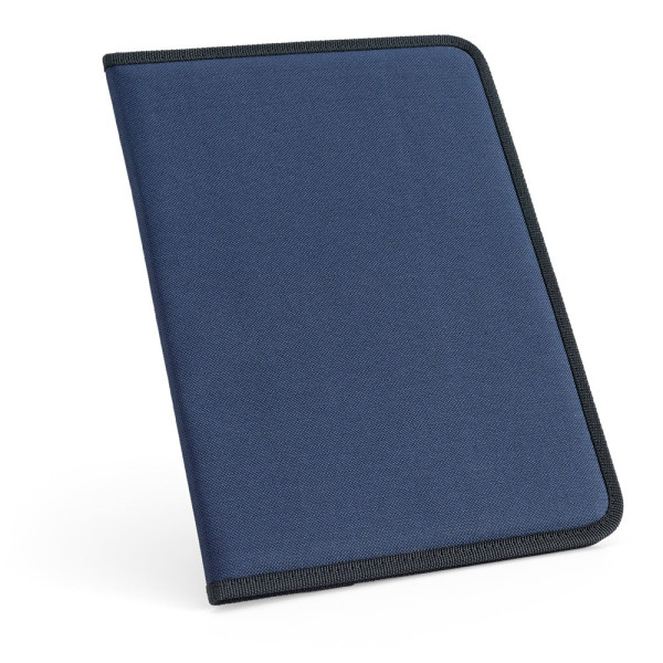 CUSSLER. A4 folder in 600D with lined sheet pad