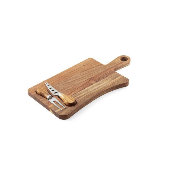 CASSIA. Acacia wood cheese board with two utensils