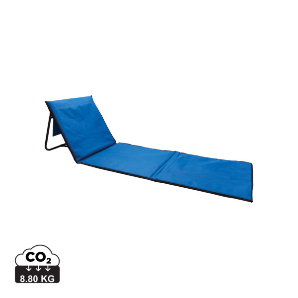 Foldable beach lounge chair